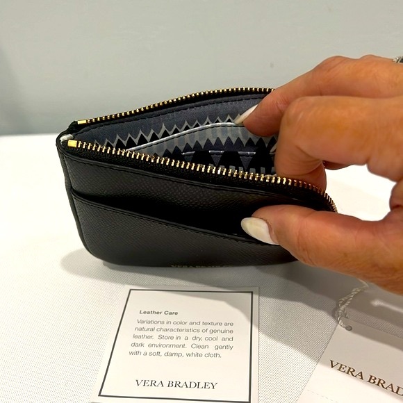 Vera Bradley Zip Card Case Black Genuine Leather - Picture 4 of 6